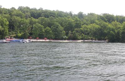 Candlewood Terrace on candlewood lake