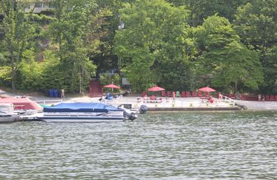 Candlewood Terrace on candlewood lake
